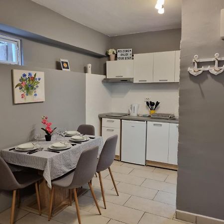 Apartment Tea غييكا المظهر الخارجي الصورة