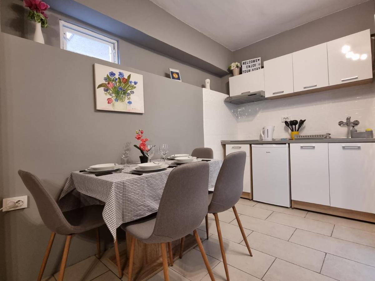 Apartment Tea غييكا المظهر الخارجي الصورة