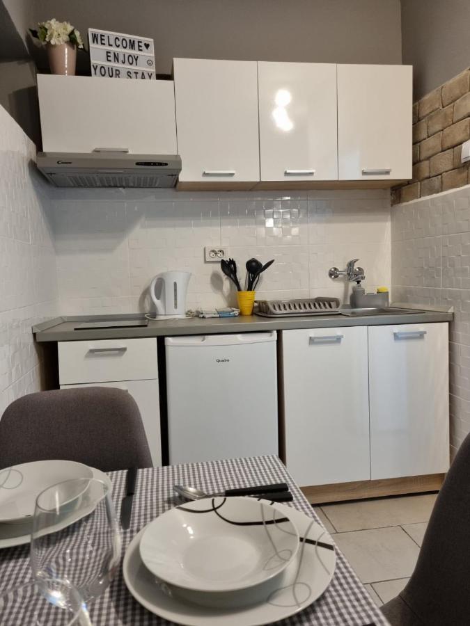 Apartment Tea غييكا المظهر الخارجي الصورة